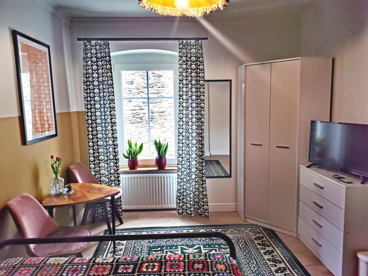Retro Apartment